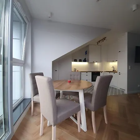 아파트 Prestige Marina View Balcony 그단스크