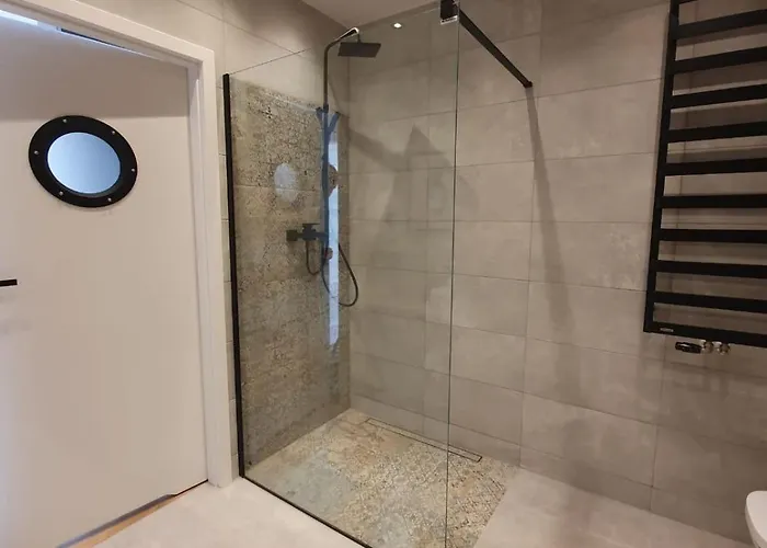 Prestige Marina View Balcony *